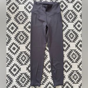 IVL Scallop Legging (Midnight Gray)